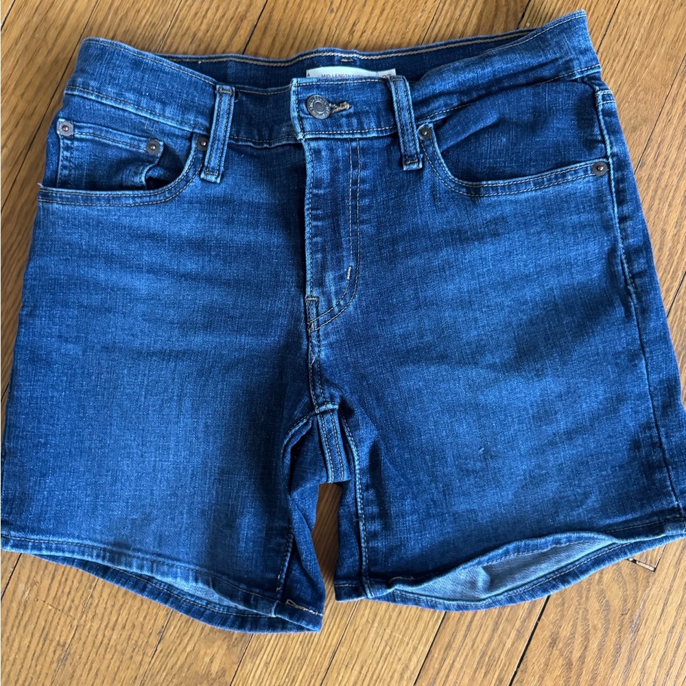 Levi’s Bermuda shorts